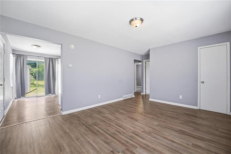 1601 49th St, Kansas City, KS 66102