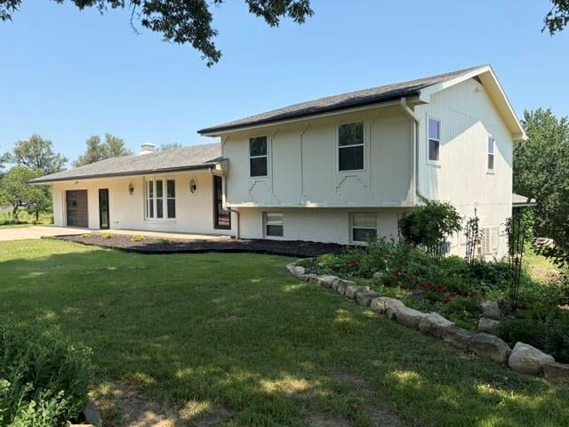 8381 Pratt Rd, Atchison, KS 66002