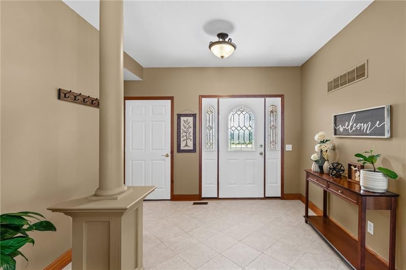 6401 Reed Ln, Trimble, MO 64492