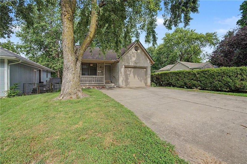 1526 Pleasant St, Independence, MO 64050