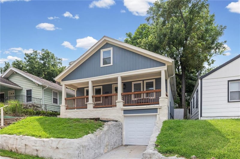 4516 Mercier St, Kansas City, MO 64111
