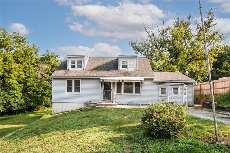 12510 52nd Ter, Shawnee, KS 66216