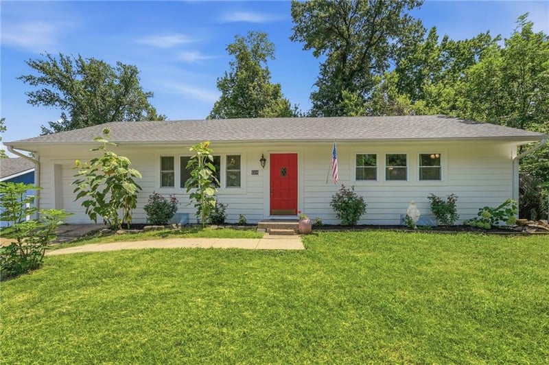905 80th Ter, Kansas City, KS 66112