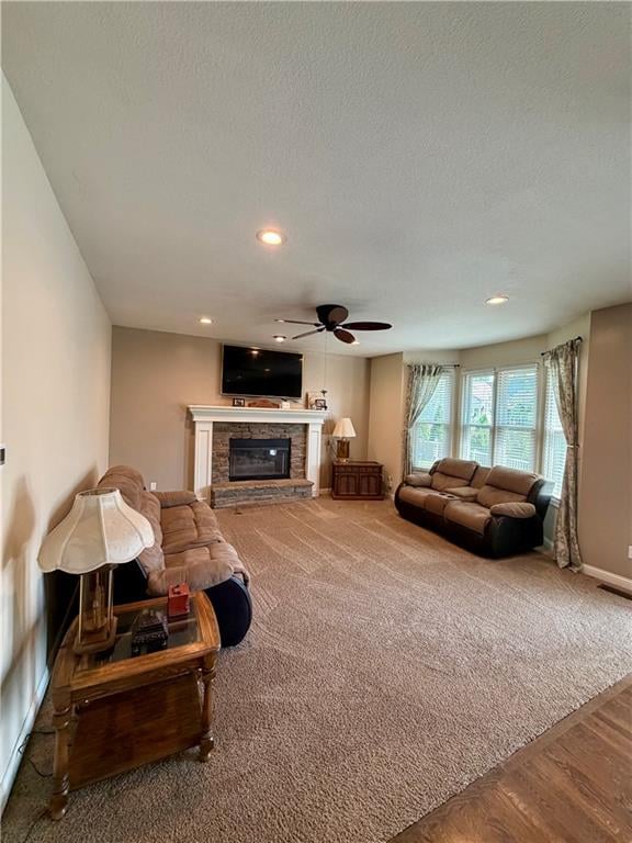 1437 Coventry Ln, Liberty, MO 64068