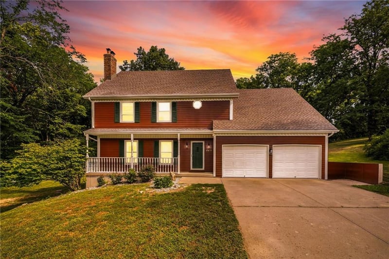 12639 Buck Creek Dr, Kansas City, MO 64152