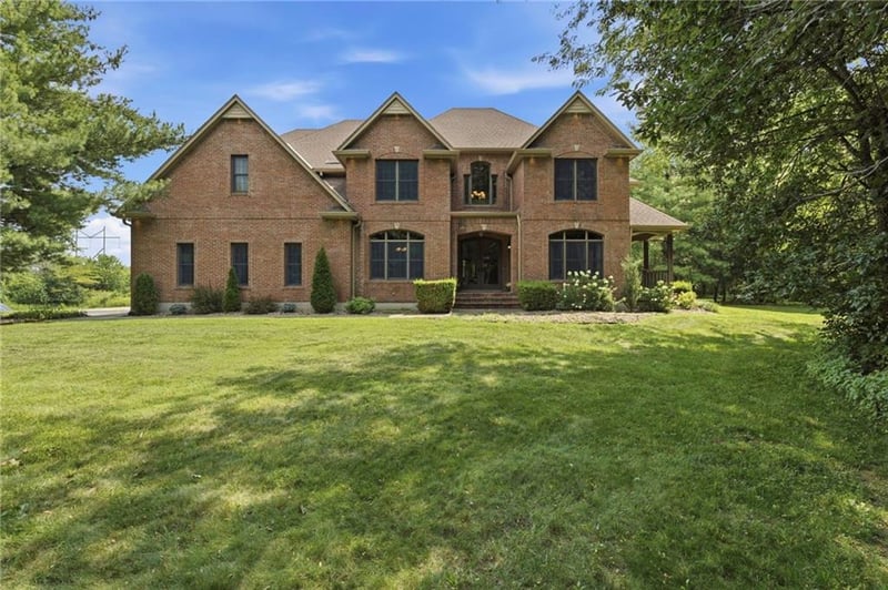 20215 Grand Dr, Belton, MO 64012