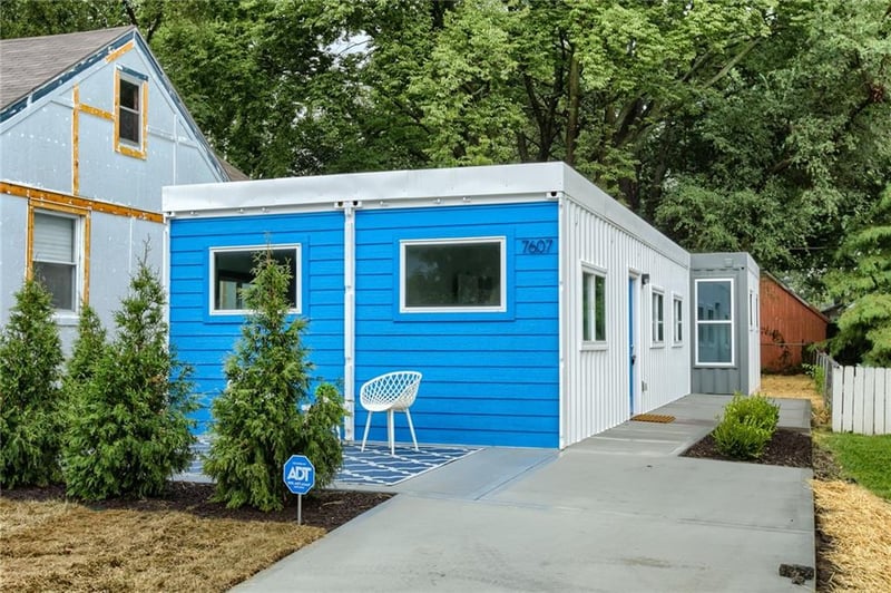 7607 Jefferson St, Kansas City, MO 64114