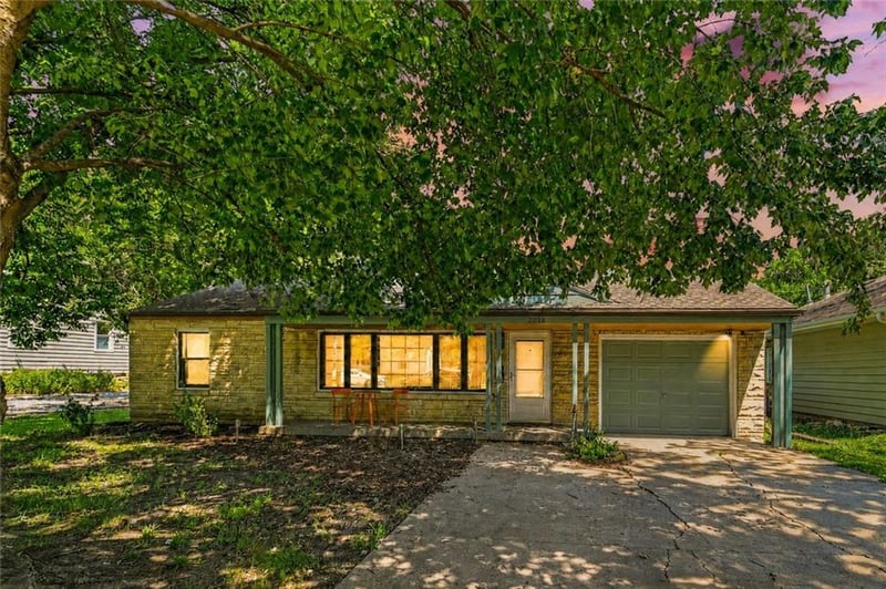 2038 Tennessee St, Lawrence, KS 66046