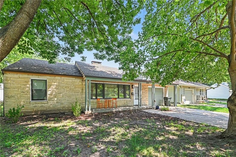 2038 Tennessee St, Lawrence, KS 66046