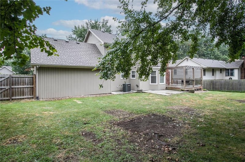 6630 Anita Ave, Kansas City, MO 64151