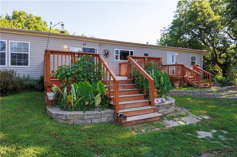 599 Kanza Rd, Yates Center, KS 66783