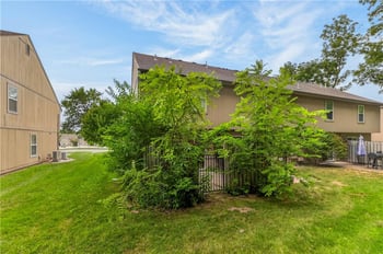 15521 E 48th St, Kansas City, MO 64136