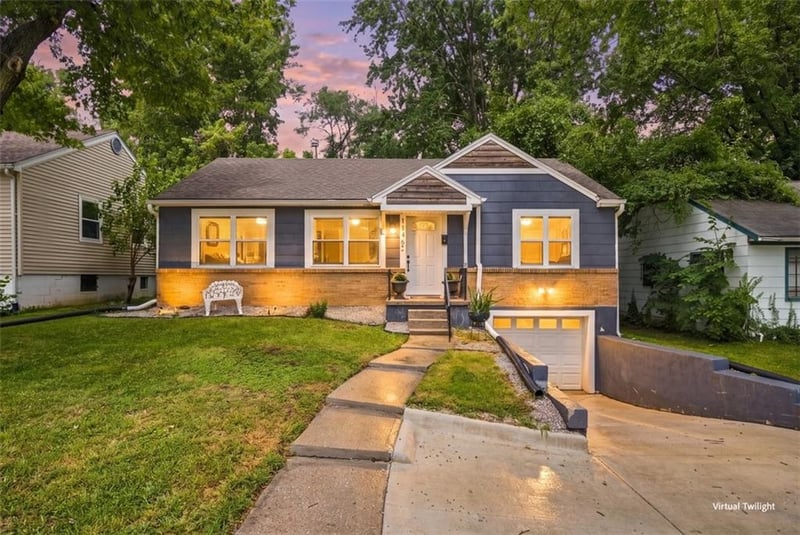 1146 67th St, Kansas City, MO 64131