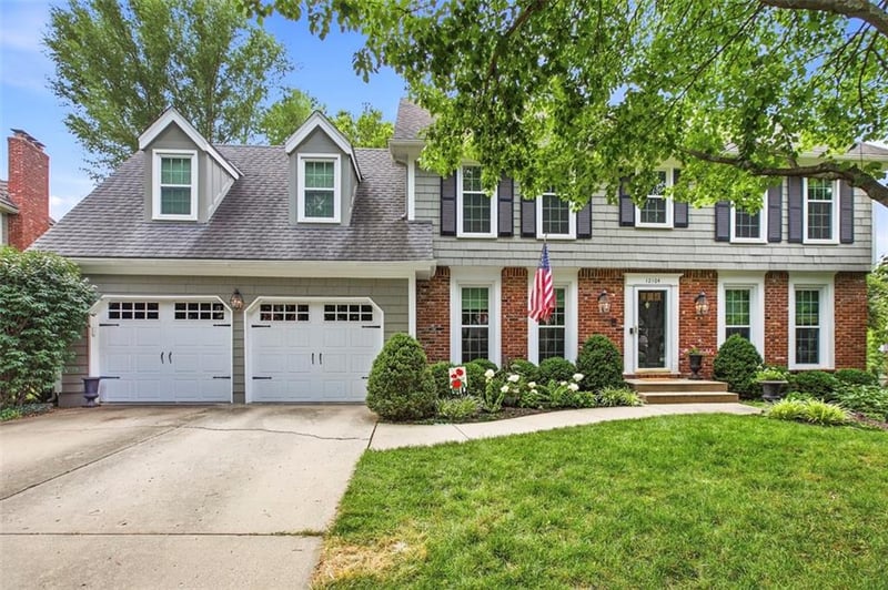 12104 Ballentine St, Overland Park, KS 66213