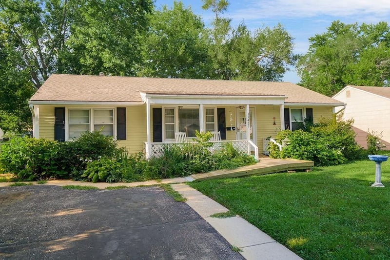 11421 69th St, Shawnee, KS 66203