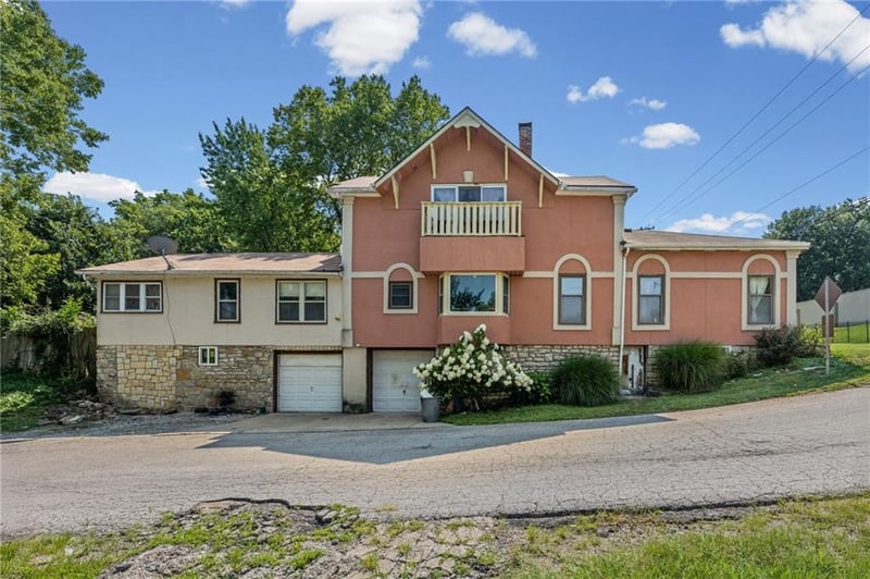 601 Shawnee Rd, Kansas City, KS 66103