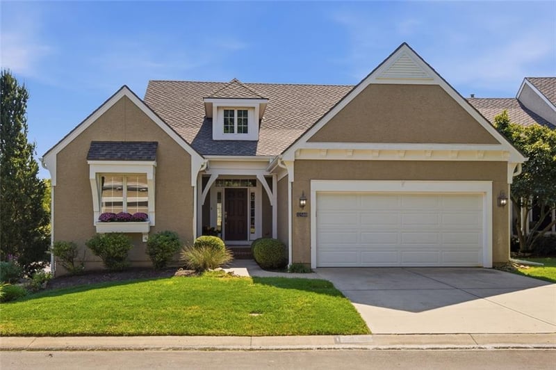 12588 W 123rd St, Overland Park, KS 66213