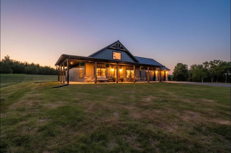 327 NE 21st Rd, Warrensburg, MO 64093