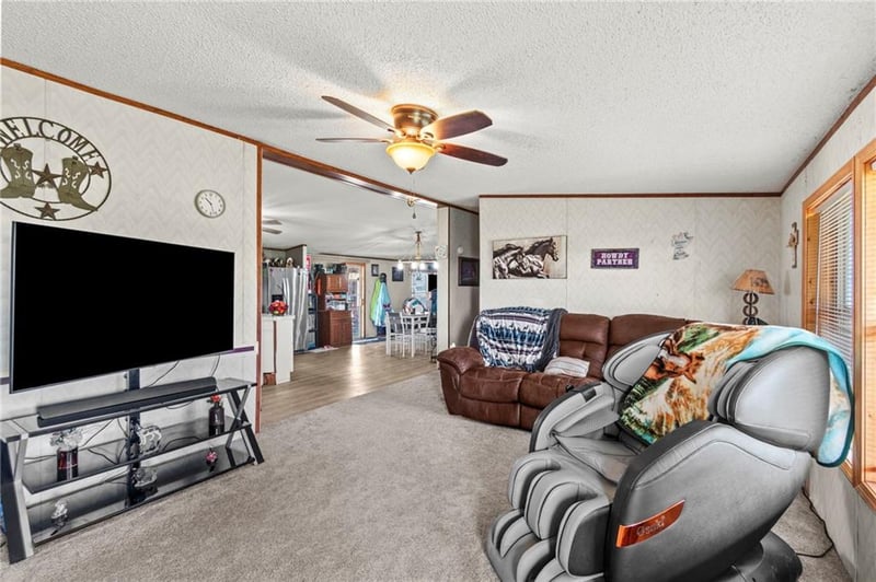 1224 State Route K Hw, Butler, MO 64730