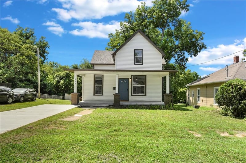 826 Cottage St, Independence, MO 64050