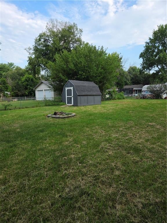 326 Front St, Grain Valley, MO 64029
