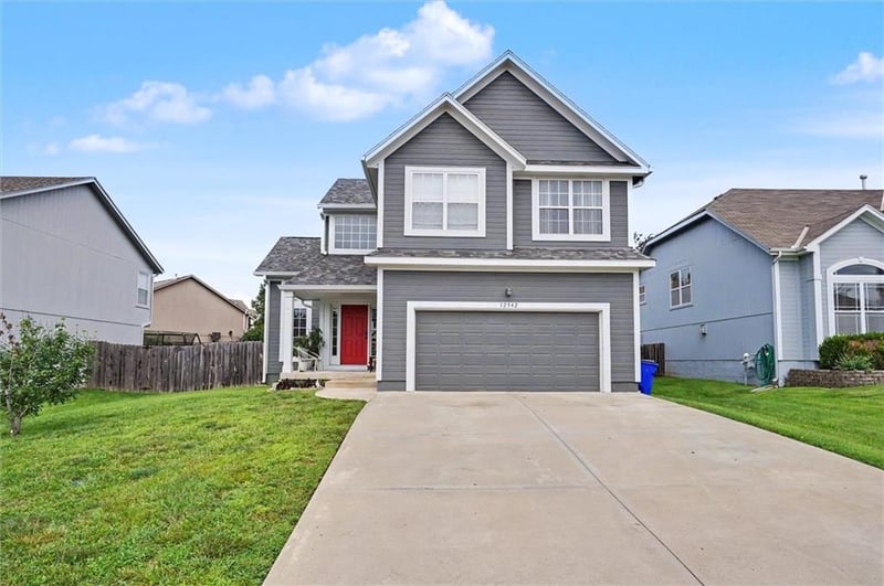 12542 Belford St, Olathe, KS 66061