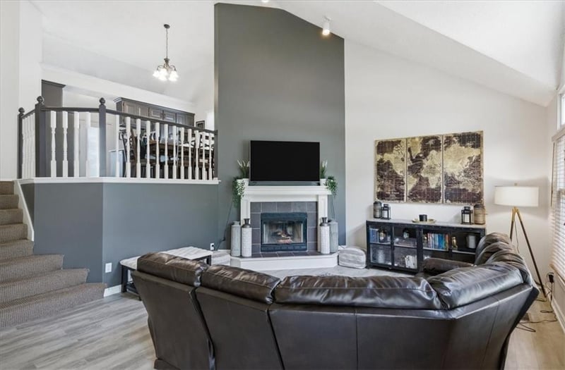 12502 Alcan Cir, Olathe, KS 66062