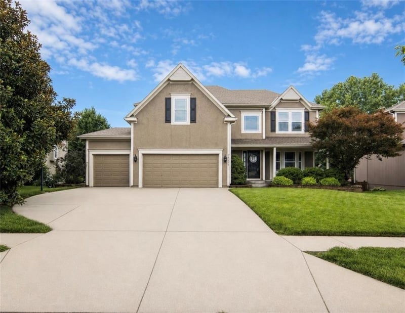24115 79th Ter, Lenexa, KS 66227