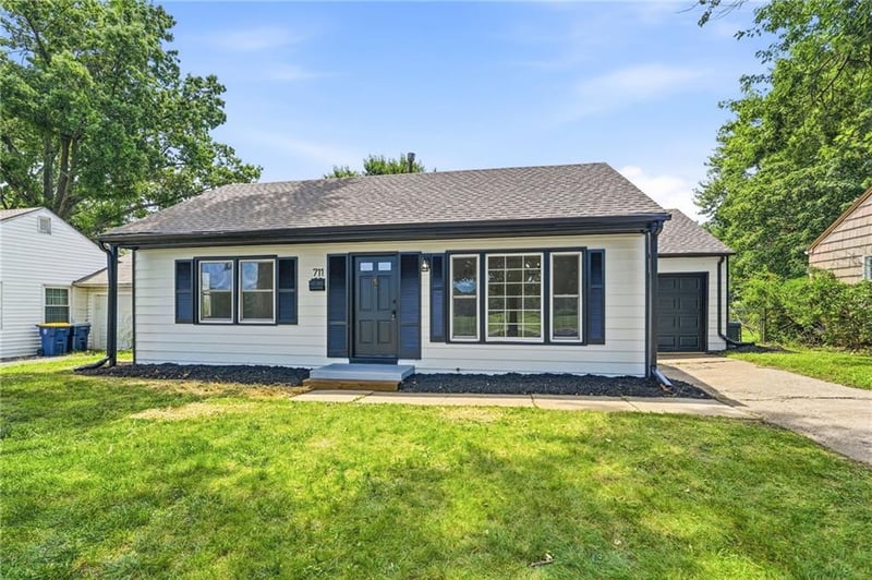 711 84th St, Kansas City, MO 64114