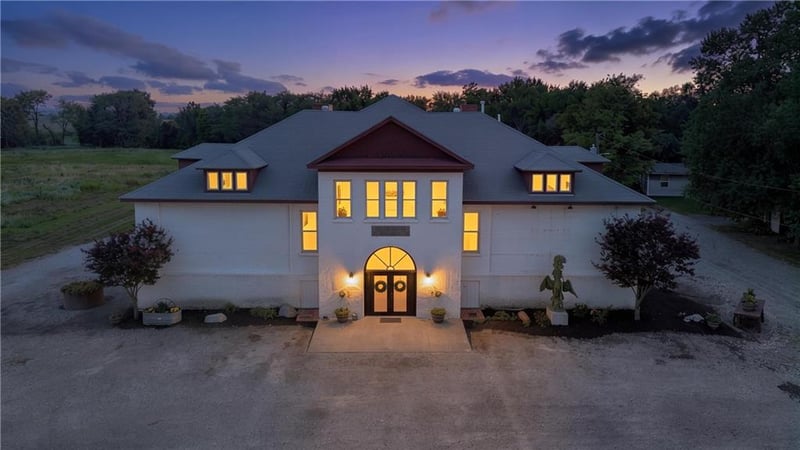 402 Rulo St, Bigelow, MO 64437
