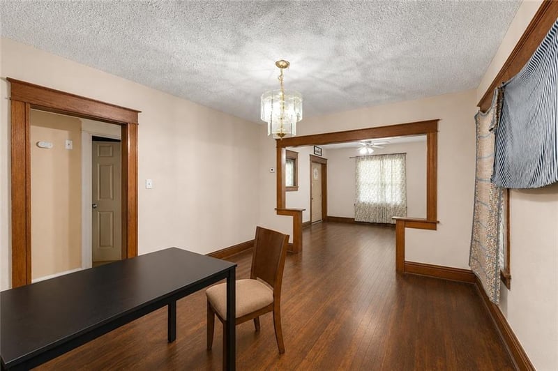 3944 Brooklyn Ave, Kansas City, MO 64130