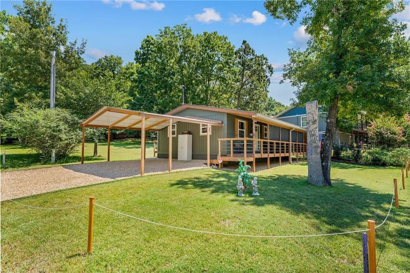 150 Cedar Cove Rd, Branson West, MO 65737