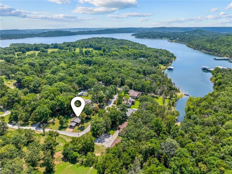 150 Cedar Cove Rd, Branson West, MO 65737