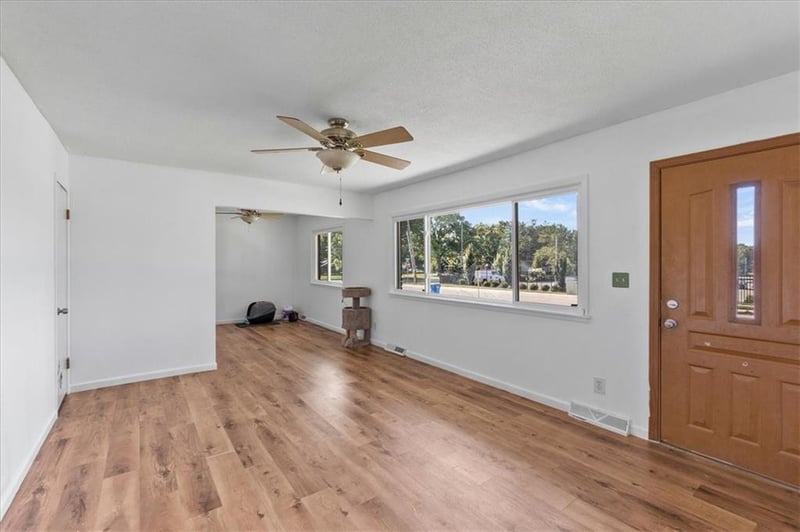 11108 70th Ter, Shawnee, KS 66203