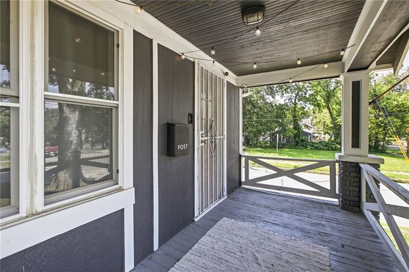 4947 Woodland Ave, Kansas City, MO 64110