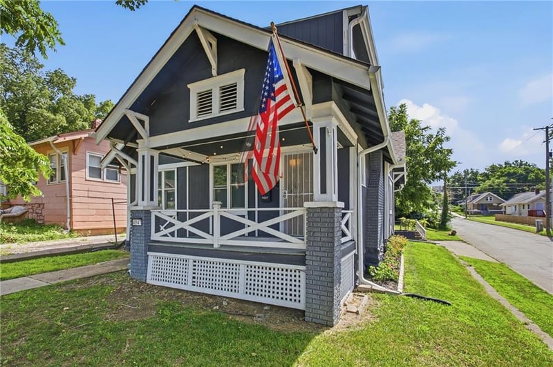 4947 Woodland Ave, Kansas City, MO 64110