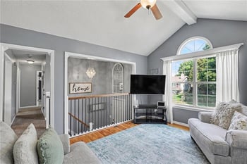 5 NW 111th Ter, Kansas City, MO 64155