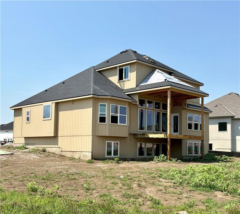 15292 161st Ter, Olathe, KS 66062