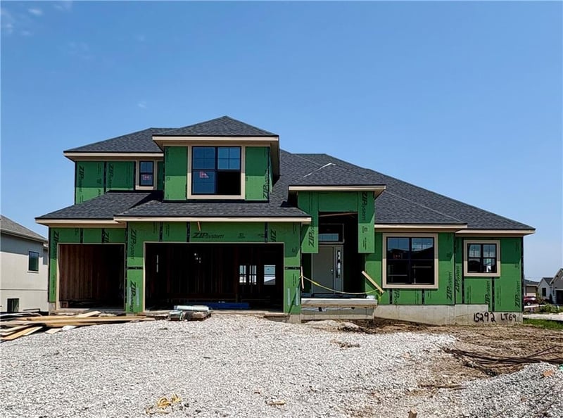 15292 161st Ter, Olathe, KS 66062