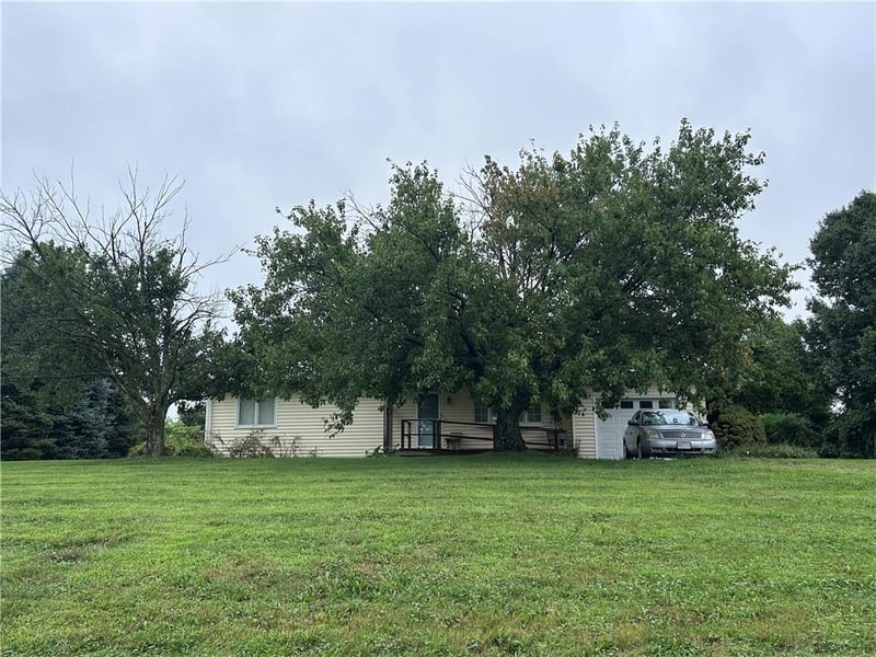 11793 County 162 Rd, Savannah, MO 64485
