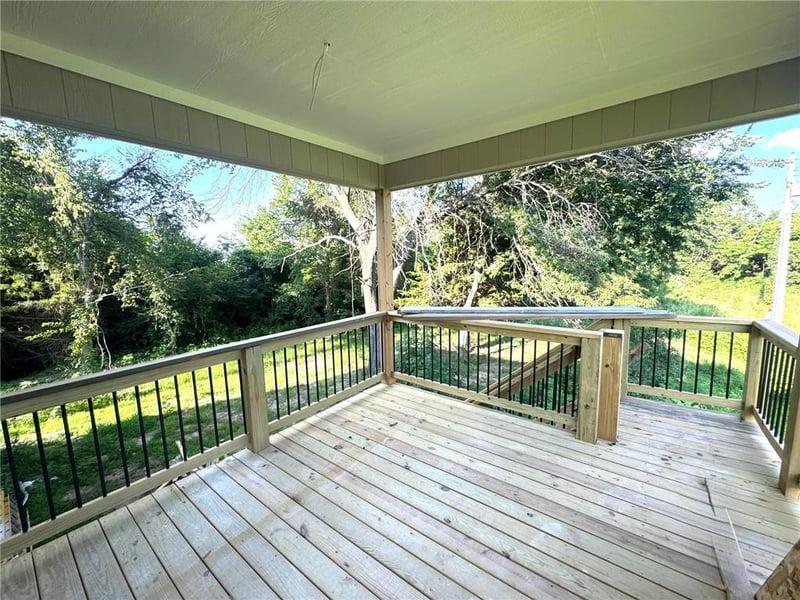 233 141 Rd, Warrensburg, MO 64093