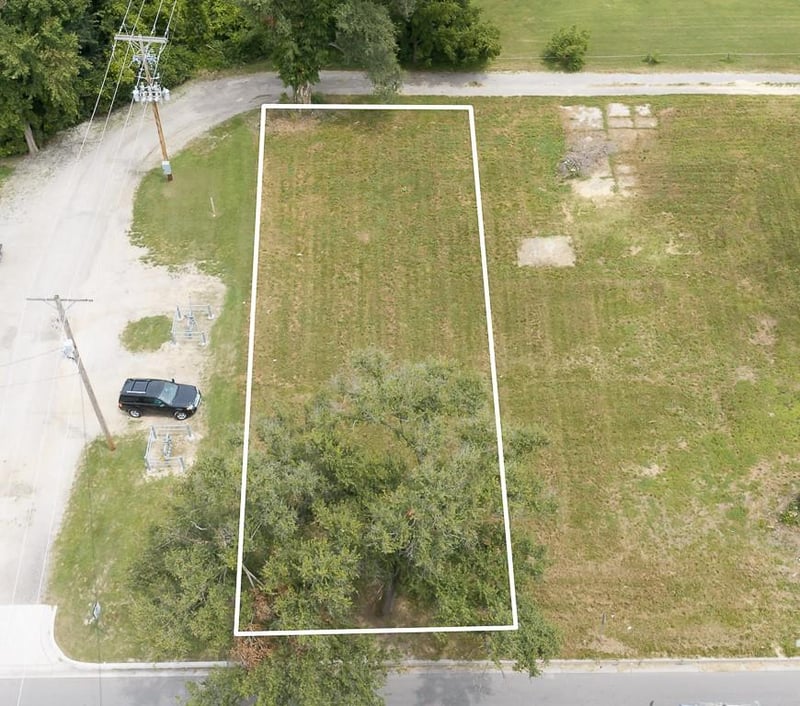 Lot 1 10th Ave, Leavenworth, KS 66048