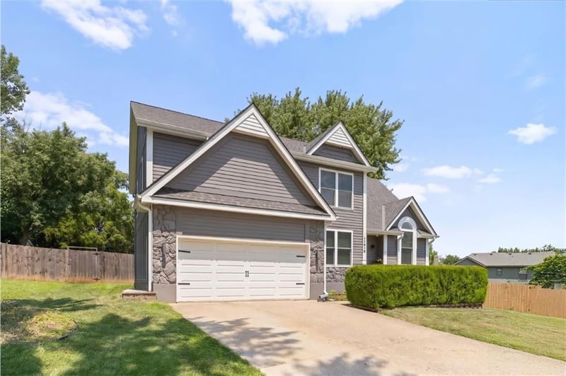 11515 Lennox St, Olathe, KS 66061