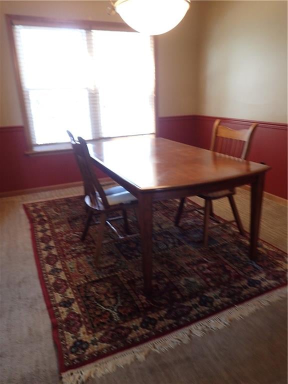 2924 Silverspur Rd, Lee's Summit, MO 64081
