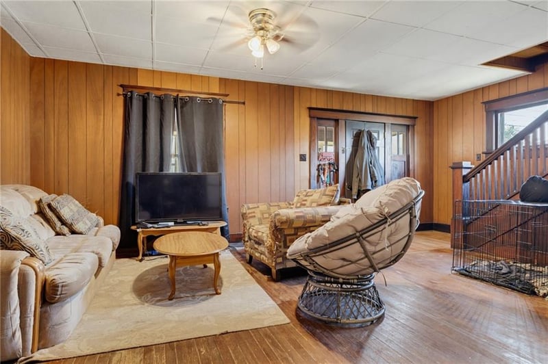 1026 Mcpherson St, Trenton, MO 64683