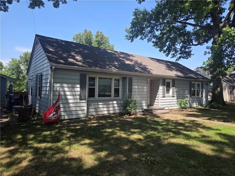 305 Orchard St, Odessa, MO 64076