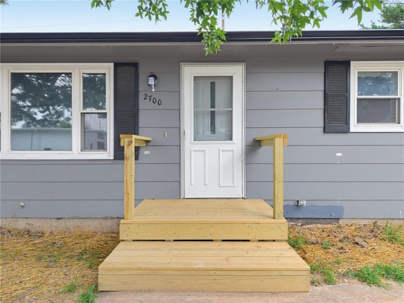 2700 Meadowlark Ln, Trenton, MO 64683