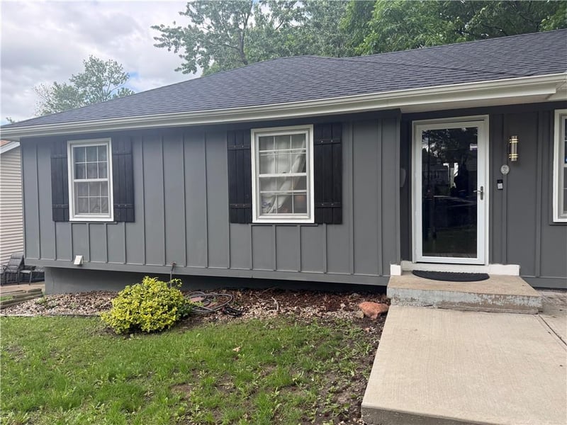 8513 Arlington Ave, Raytown, MO 64133