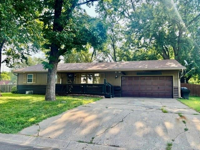 1016 Birch St, Eudora, KS 66025