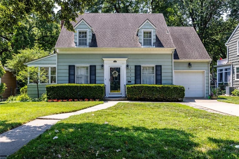 1117 76 St, Kansas City, MO 64114
